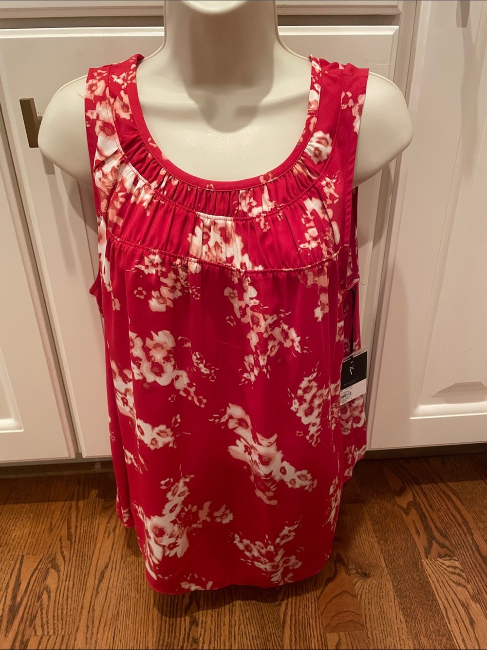 Simply Vera Wang NEW sleeveless top sz L
